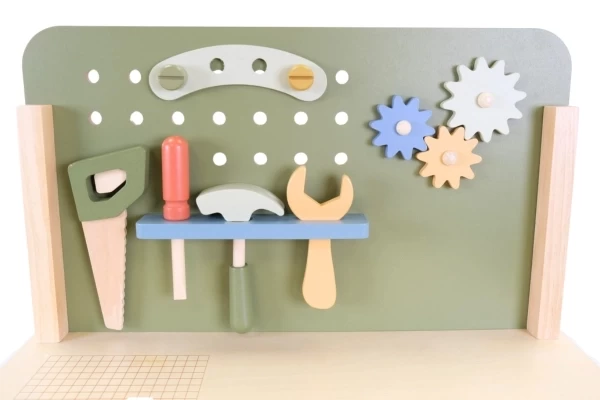 De achterwand van de werkbank