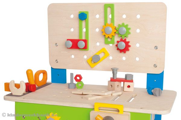 Werkbank inclusief 35 houten accessoires.