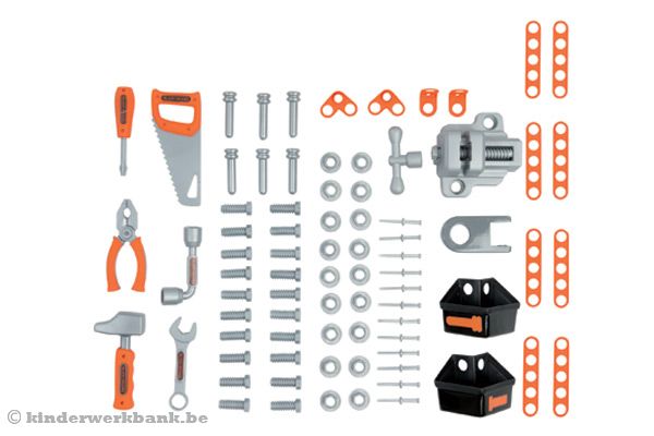 79 accessoires zoals gereedschap en schroeven.